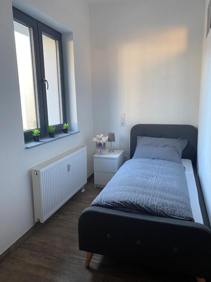 Monteurzimmer In Bielefeld - Mitte Exterior foto